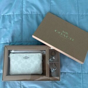 Coach Wristlet and Charm Gift Set